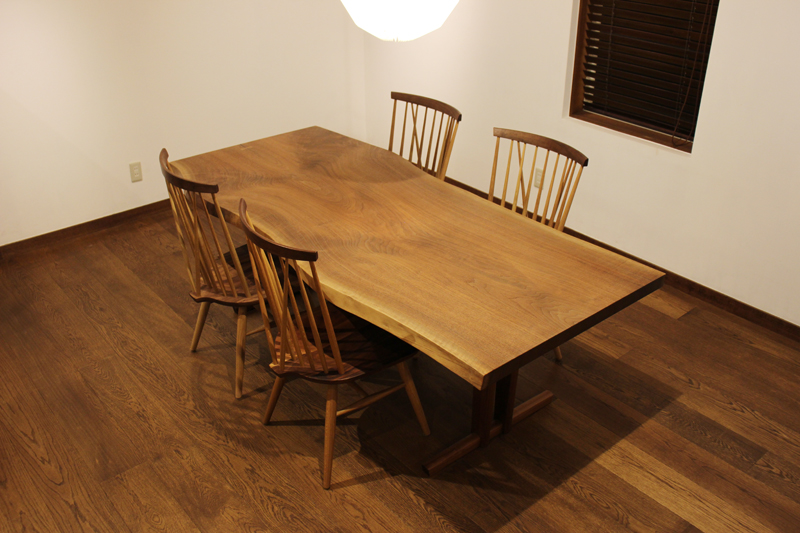 特別企画 『木のものがたり』フェア 樹齢150年以上の一枚板・ブック